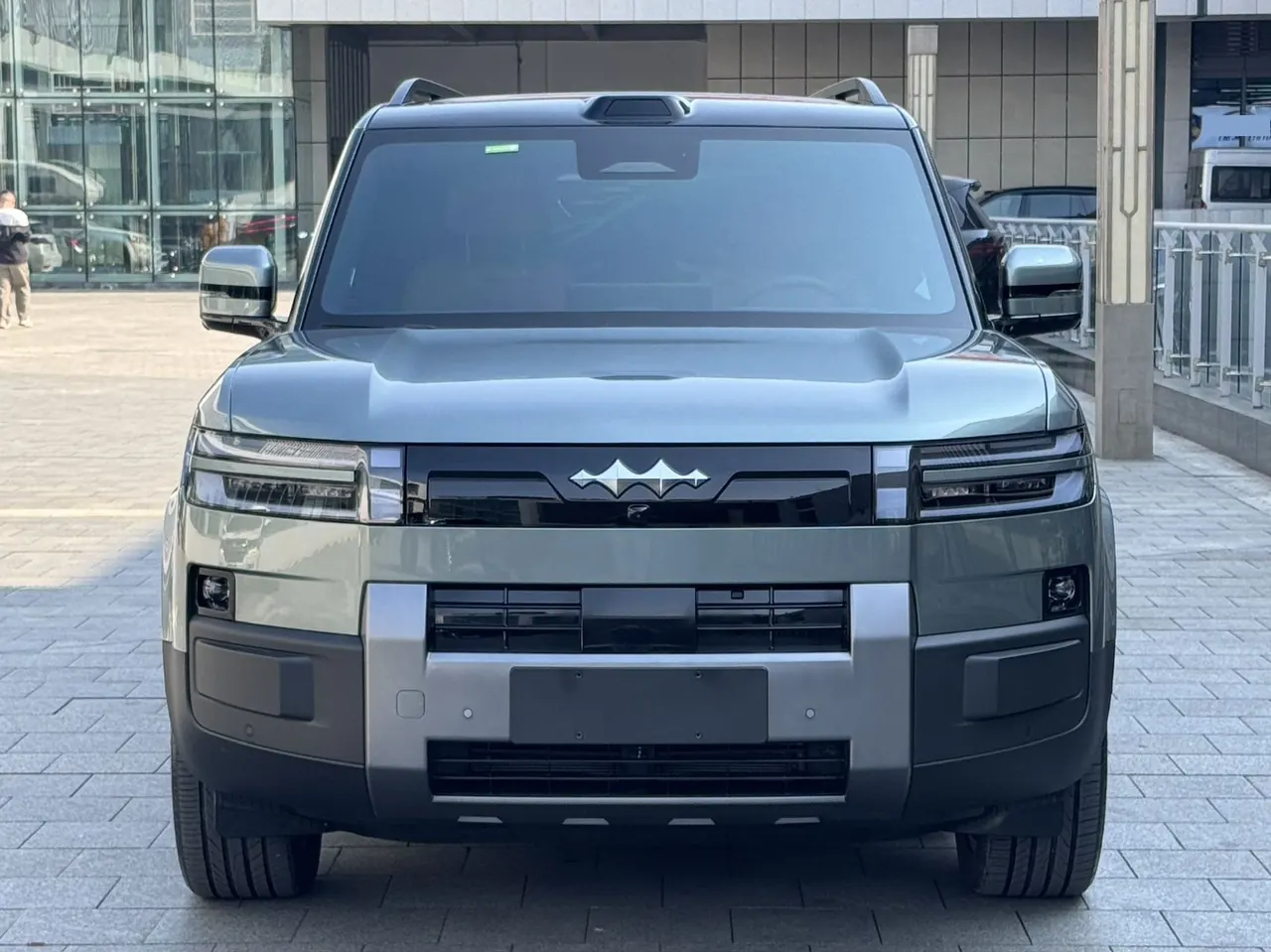 FangChengBao 2026 titanium 7 EV 675KM four-wheel drive flash version automatic gear 2