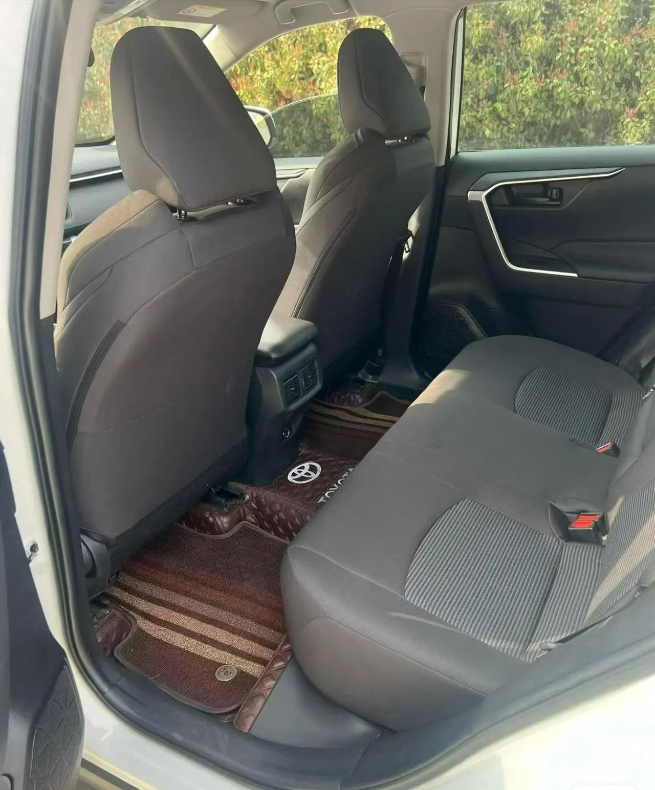 Toyota 2023 Willanda 2.0 Stepless Two-Drive Premium Edition Automatic Gear 2