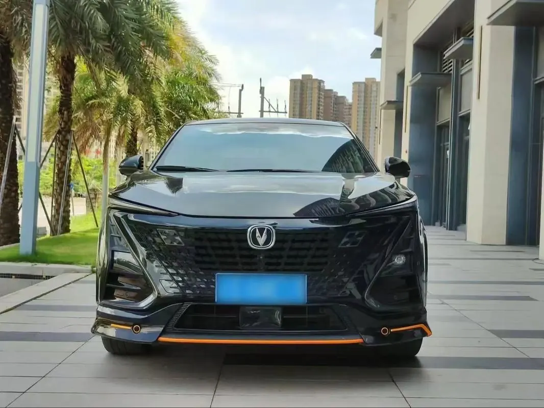 ChangAn 2023 UNI-T 1.5T Sports Edition Premium Automatic 2