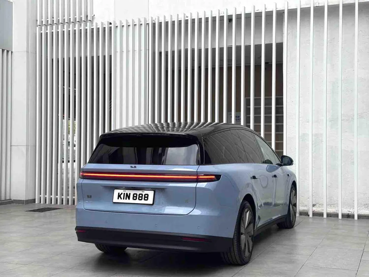 Li 2025 i8 Standard Edition Automatic Gear 9