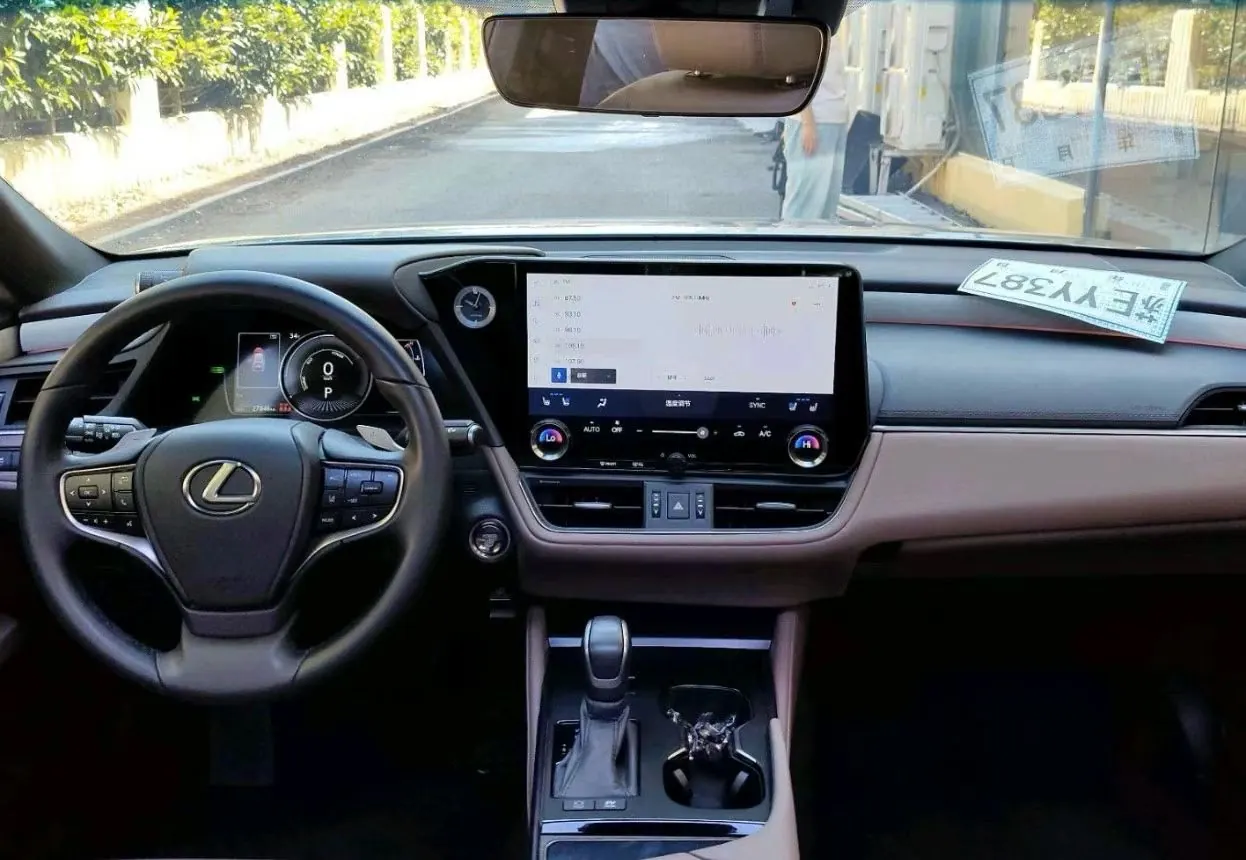 Lexus ES (Imported) 2025 ES300h 2.5 Stepless Premium Edition Automatic Gear 7