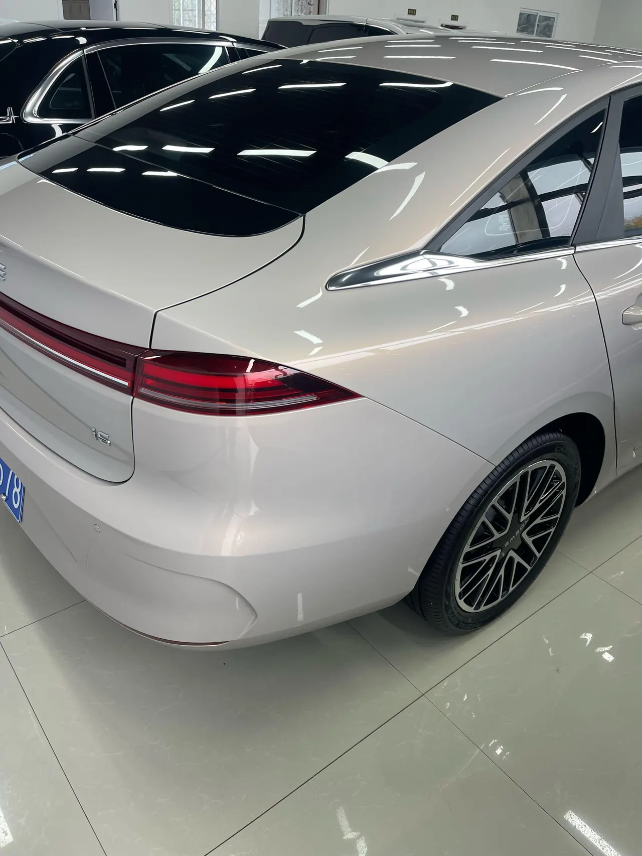 Roewe 2026 i6 1.5 Stepless Edition Automatic Gear 6