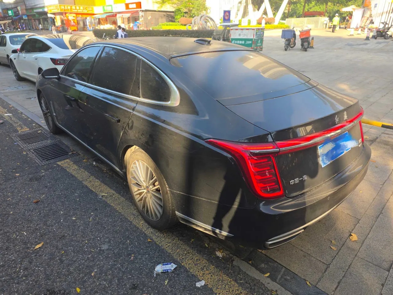 HongQi 2020 H9 48V 2.0T Zhilian Flag Edition Automatic Gear 5