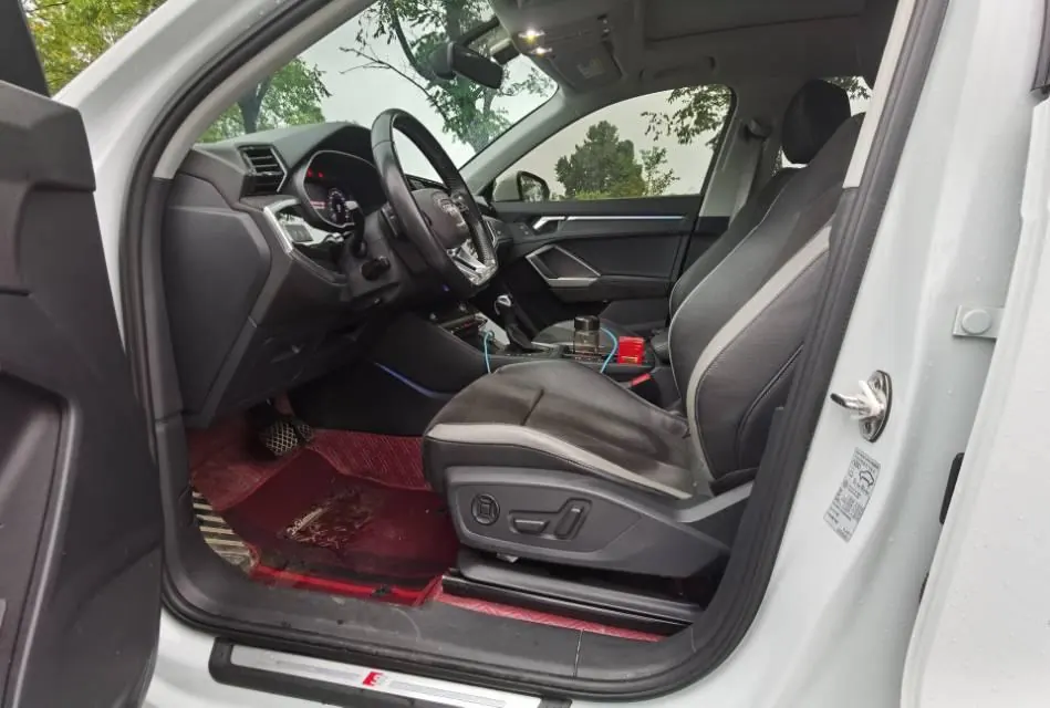 Audi 2021 Q3 1.4TFSI 35TFSI Fashion Elegant Automatic Gear 3