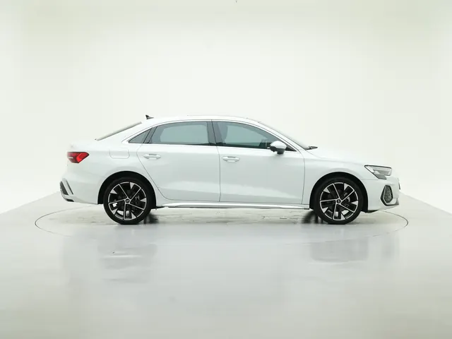 Audi 2025 A3L Limousine 1.5TFSI 35TFSI Flying Premium Automatic 15