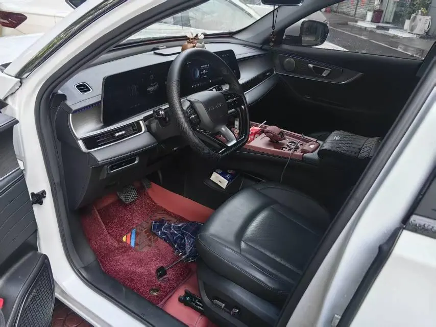 Chery 2025 Ruihu 8 PRO 1.6T 290T Two-Drive Deluxe Edition Automatic Gear 4