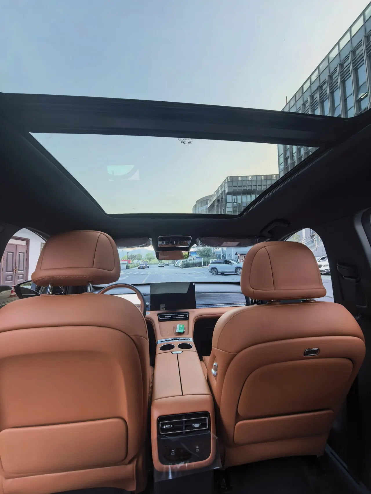 Jetour 2025 X70L 1.5TD luxury 5 automatic gear 4