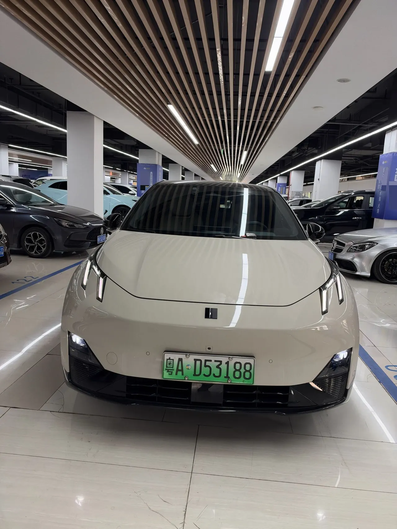 LYNK&amp;CO 2025 LYNK&amp;CO Z 20 530km Rear Drive Max Automatic 2