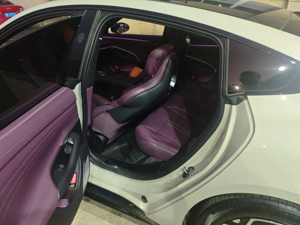 MI 2026 SU7 Standard Edition Automatic Gear 5