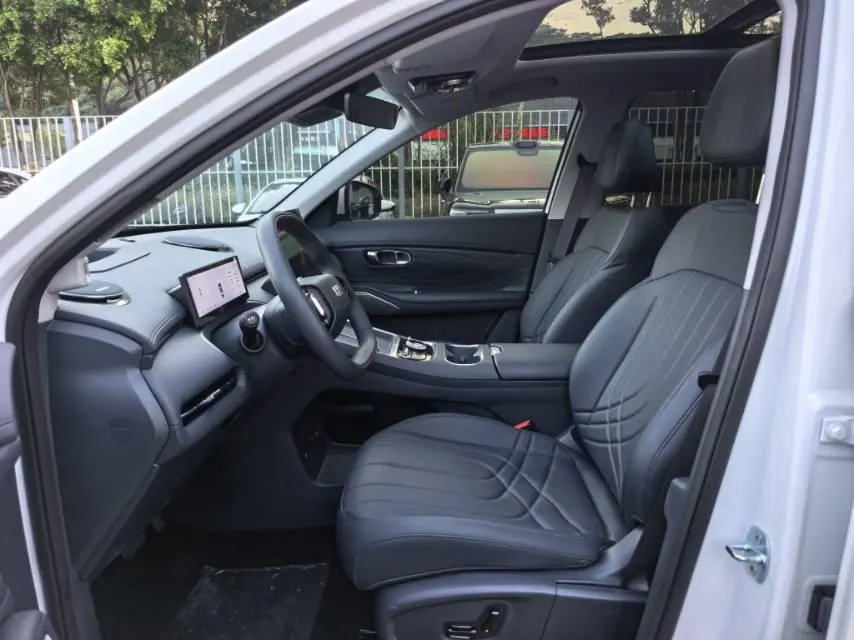 Geely Galaxy 2026 Starship 7 EM-i 1.5 135km Pilot Edition Automatic Gear 5