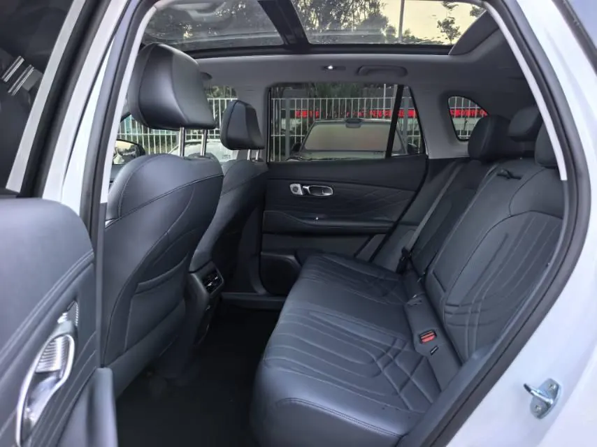 Geely Galaxy 2026 Starship 7 EM-i 1.5 135km Pilot Edition Automatic Gear 6