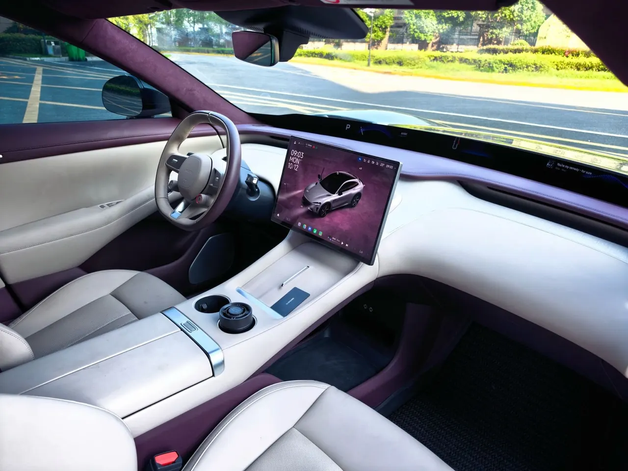 MI 2025 YU7 Long Endurance High Performance Four-wheel Drive Max Edition Automatic Gear 4