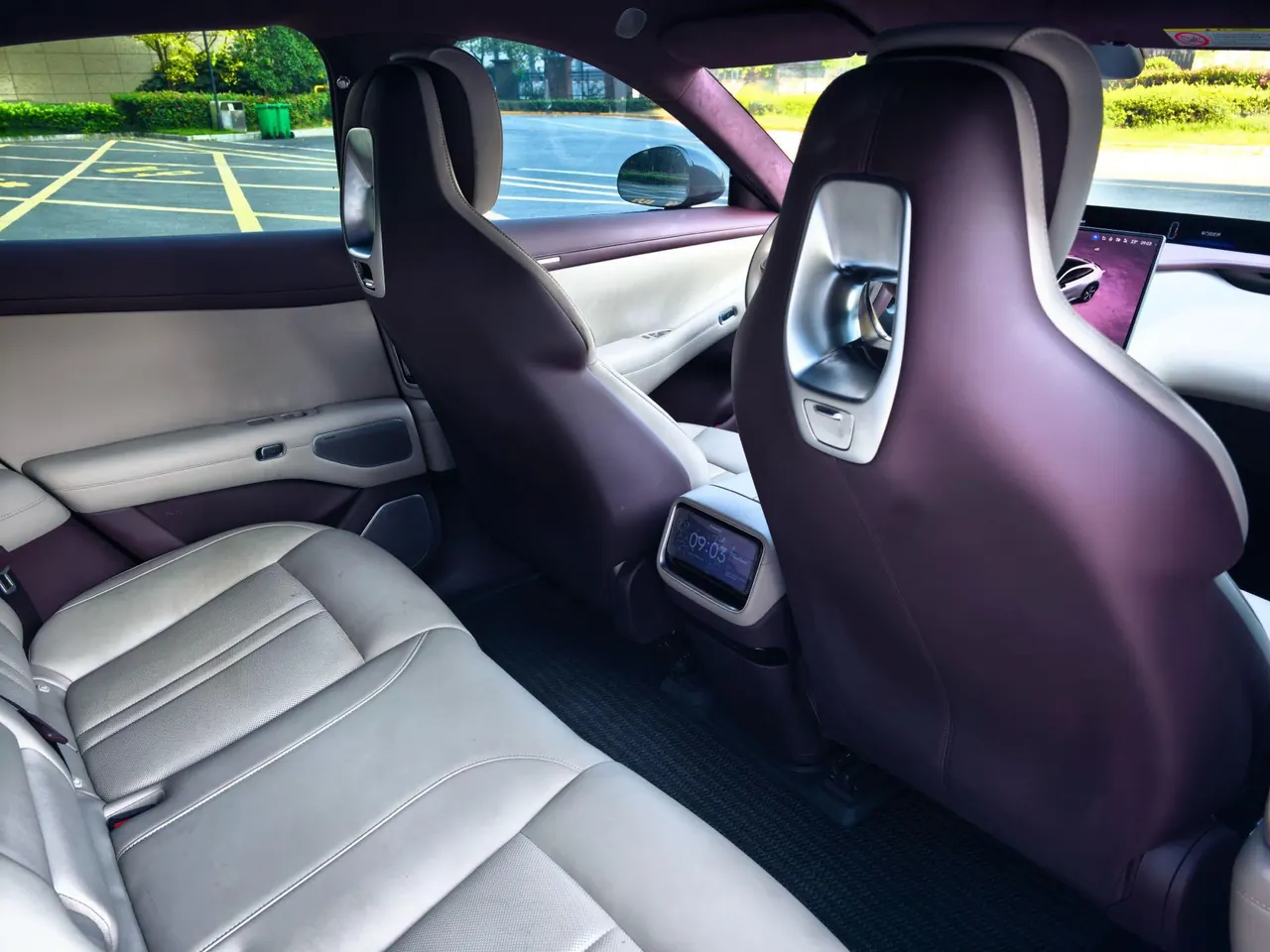 MI 2025 YU7 Long Endurance High Performance Four-wheel Drive Max Edition Automatic Gear 6