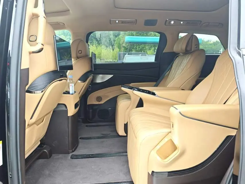 Denza 2025 Denza D9 DM-i 1.5T stepless intelligent driving version 1020 four-wheel drive flagship automatic gear 5