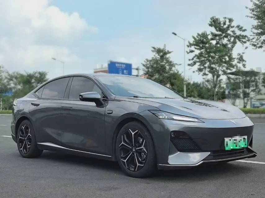 ChangAn Deepal 2023 SL 03 200Max Range-extended Automatic Gear - View 1