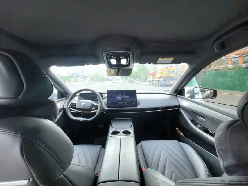 ChangAn Deepal 2023 SL 03 200Max Range-extended Automatic Gear 4