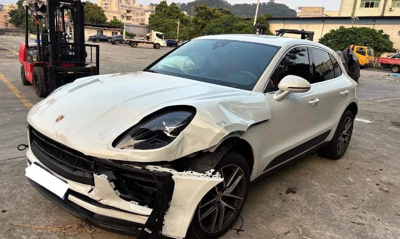 Porsche Macan (Imported) 2026 Macan 2.0T Dream Edition Automatic Gear 8