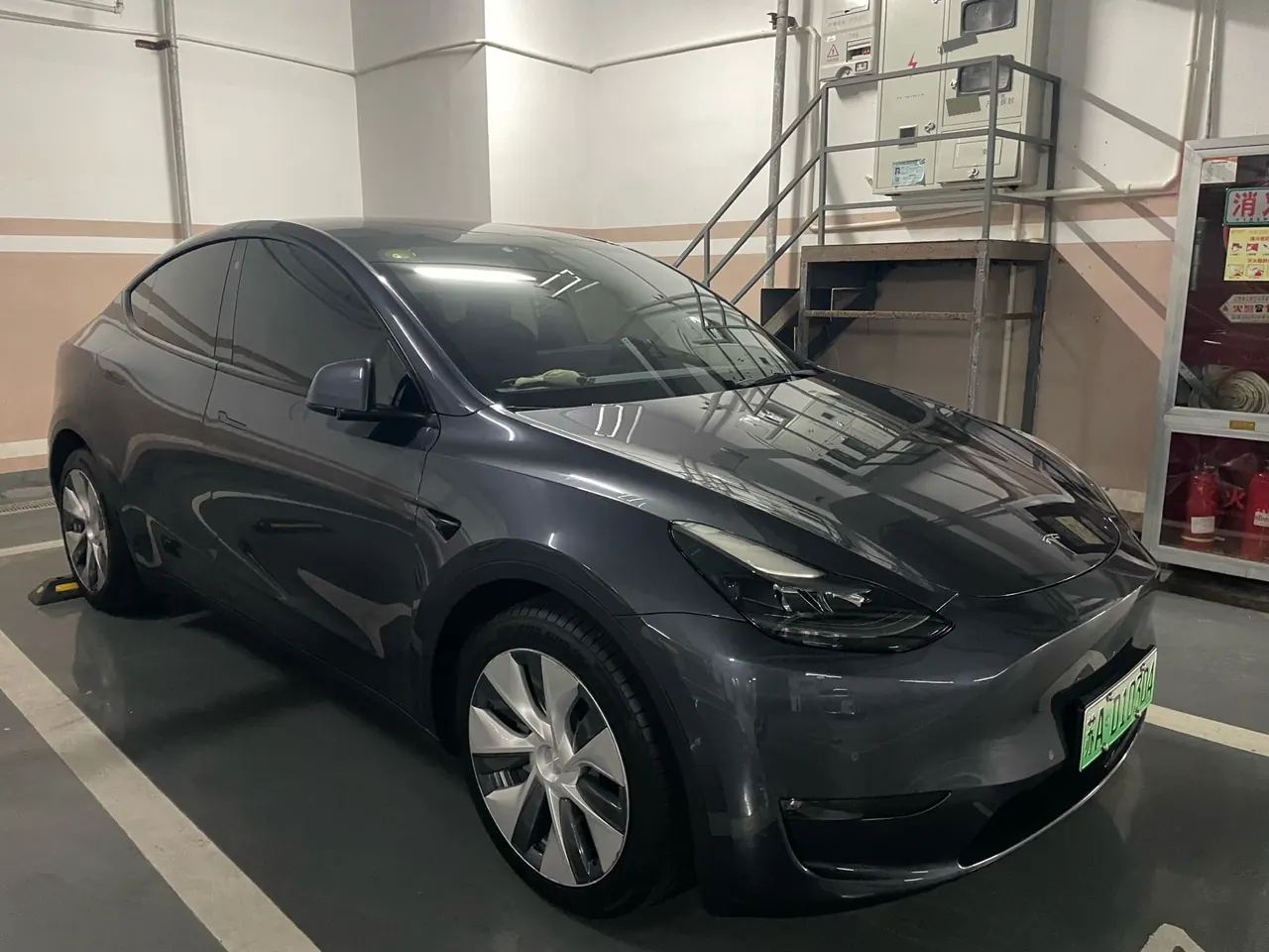 Tesla 2021 Model Y long endurance all-wheel drive version automatic transmission 5