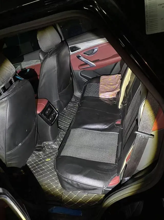 Jetour 2023 X70 PLUS 1.5T Brave PLUS5 Automatic Gear 5