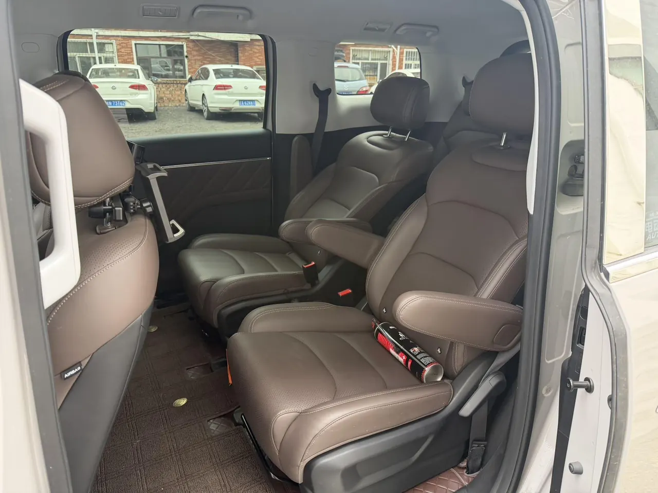 WuLing 2025 Starlight 730 500km Luxury Automatic Gear 3