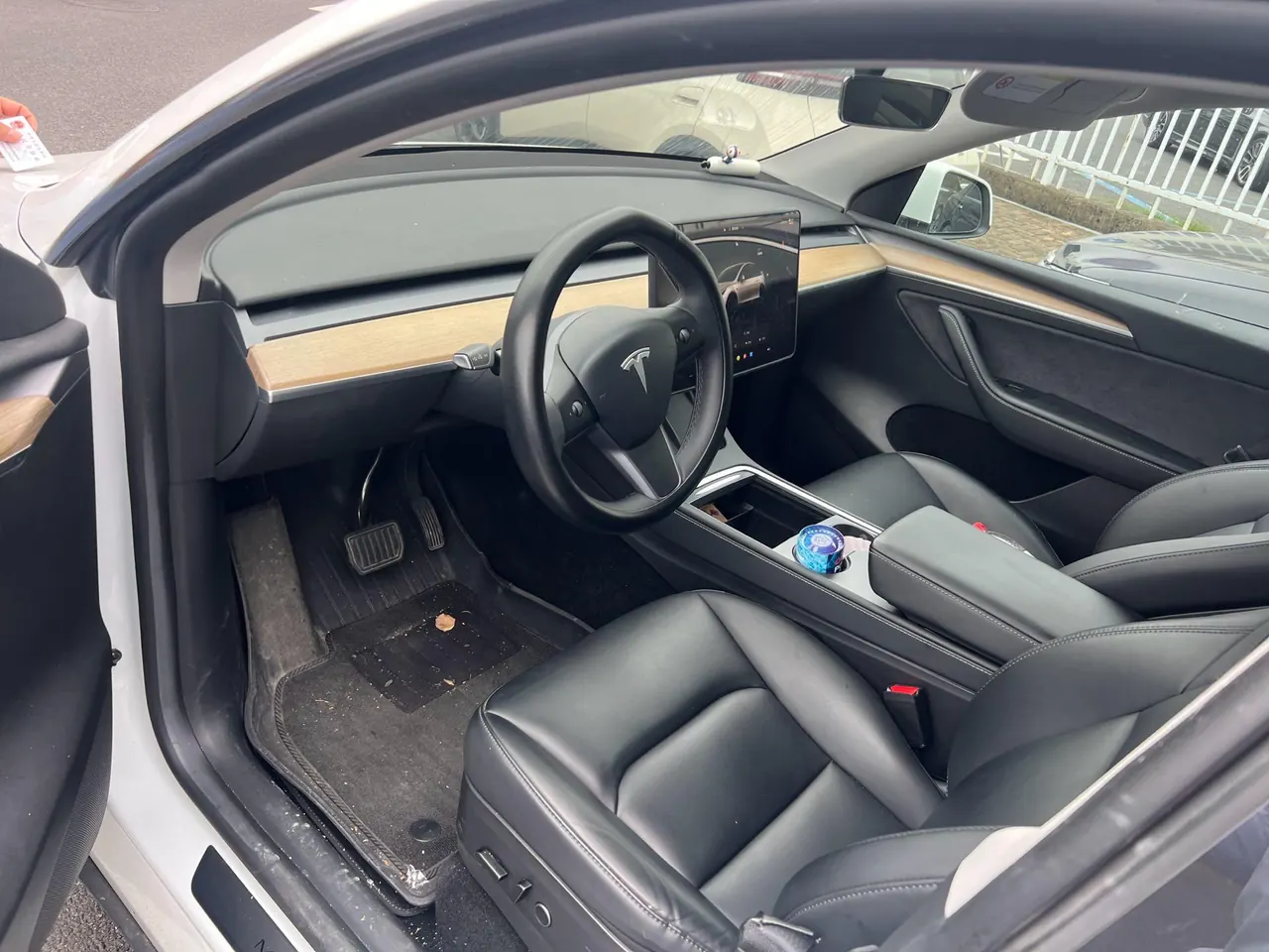Tesla 2022 Model Y rear-wheel drive version (facelift) automatic gear 6