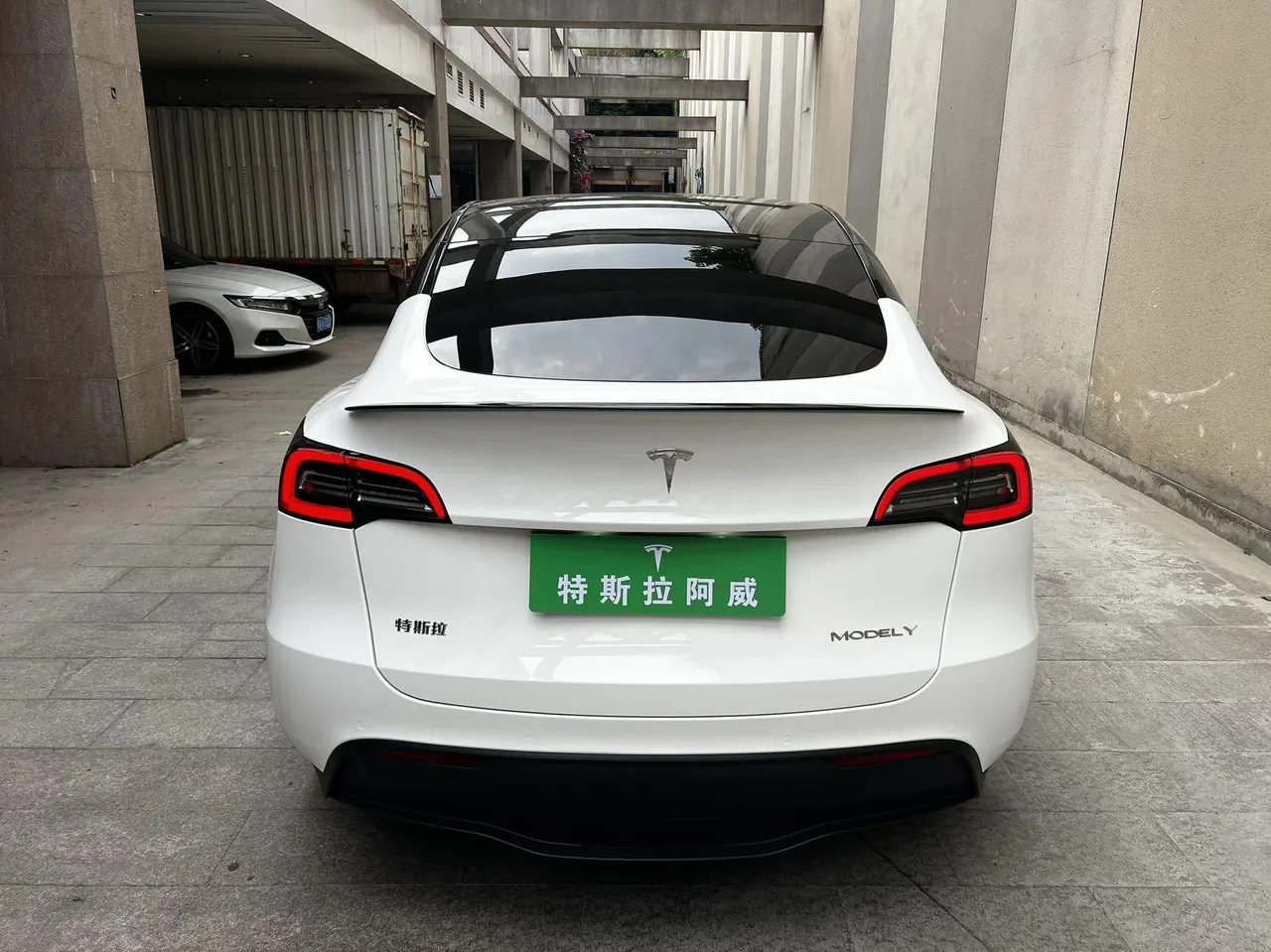 Tesla 2021 Model Y long endurance all-wheel drive version automatic transmission 9