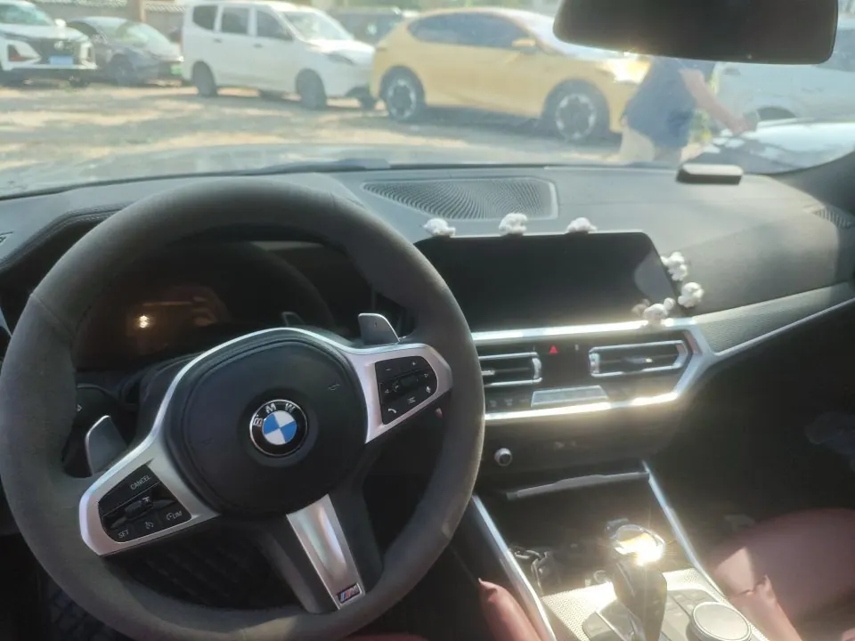 BMW 4 Series (Imported) 2022 425i Coupe 2.0T M Sports Obsidian Night Suit Automatic Gear 5