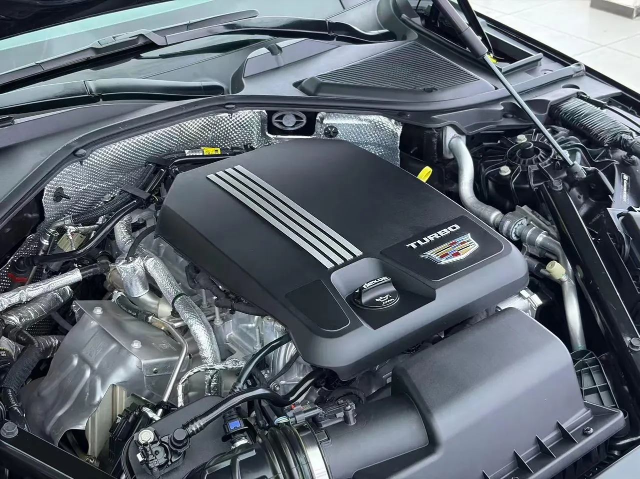 Cadillac 2021 CT6 2.0T 28T Elite Automatic 9