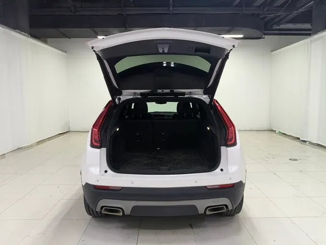 Cadillac 2021 XT4 2.0T 28T Two-Drive Leading Automatic Gear 16