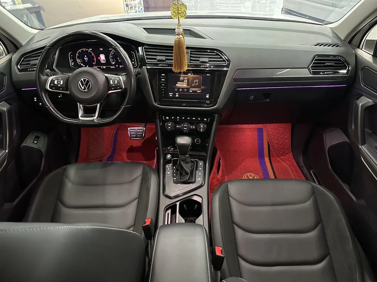 Volkswagen 2021 Tiguan L R-Line 2.0TSI 330TSI Two-Drive Overdrive Automatic Gear 5