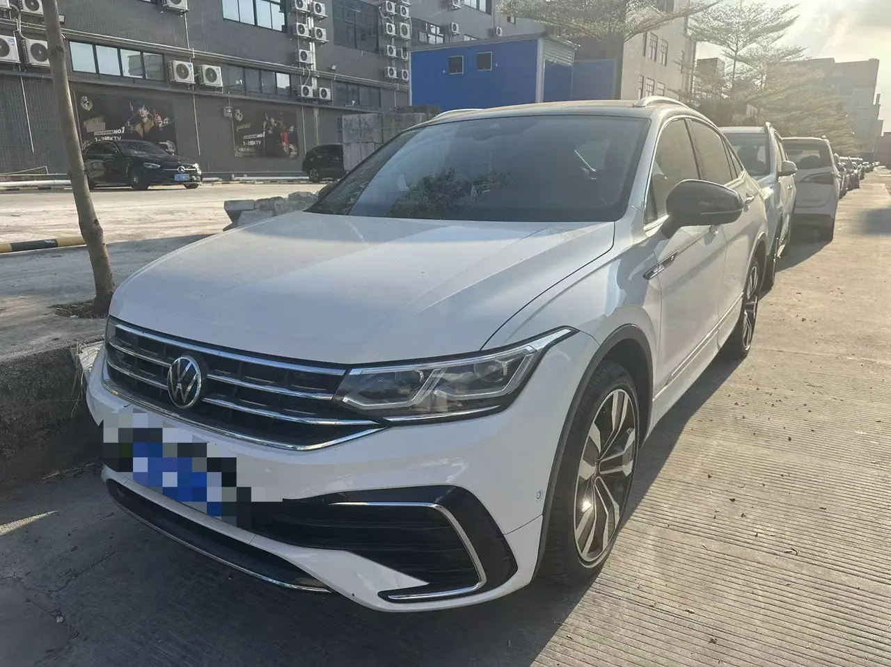 Volkswagen 2021 Tiguan X 2.0TSI 380TSI 4WD Respect Flagship Automatic Gear - View 1