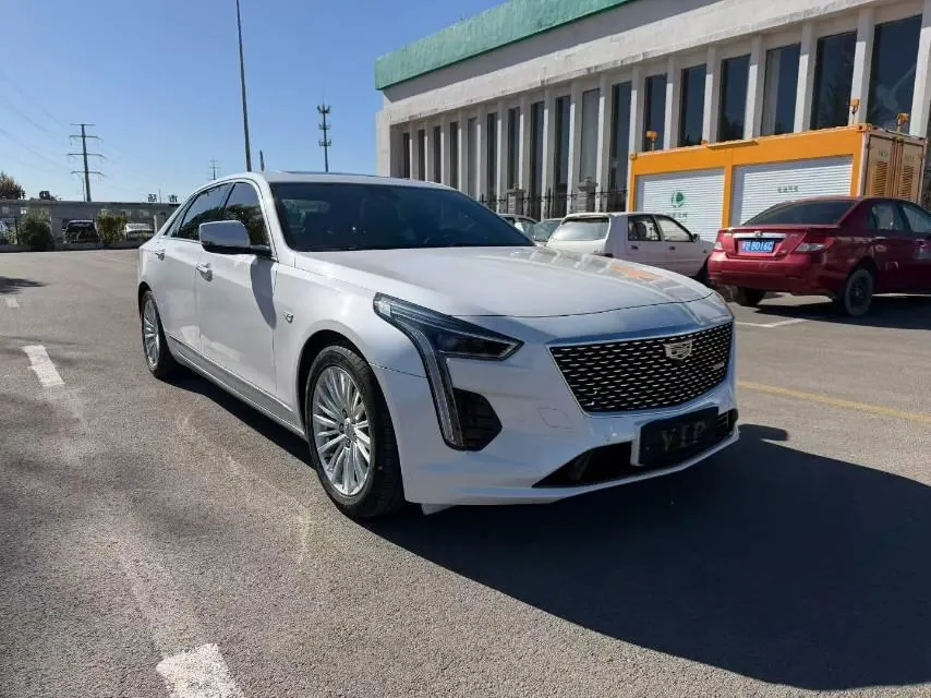 Cadillac 2022 CT6 2.0T 28T luxury automatic gear 3