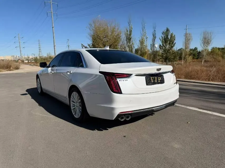 Cadillac 2022 CT6 2.0T 28T luxury automatic gear 7