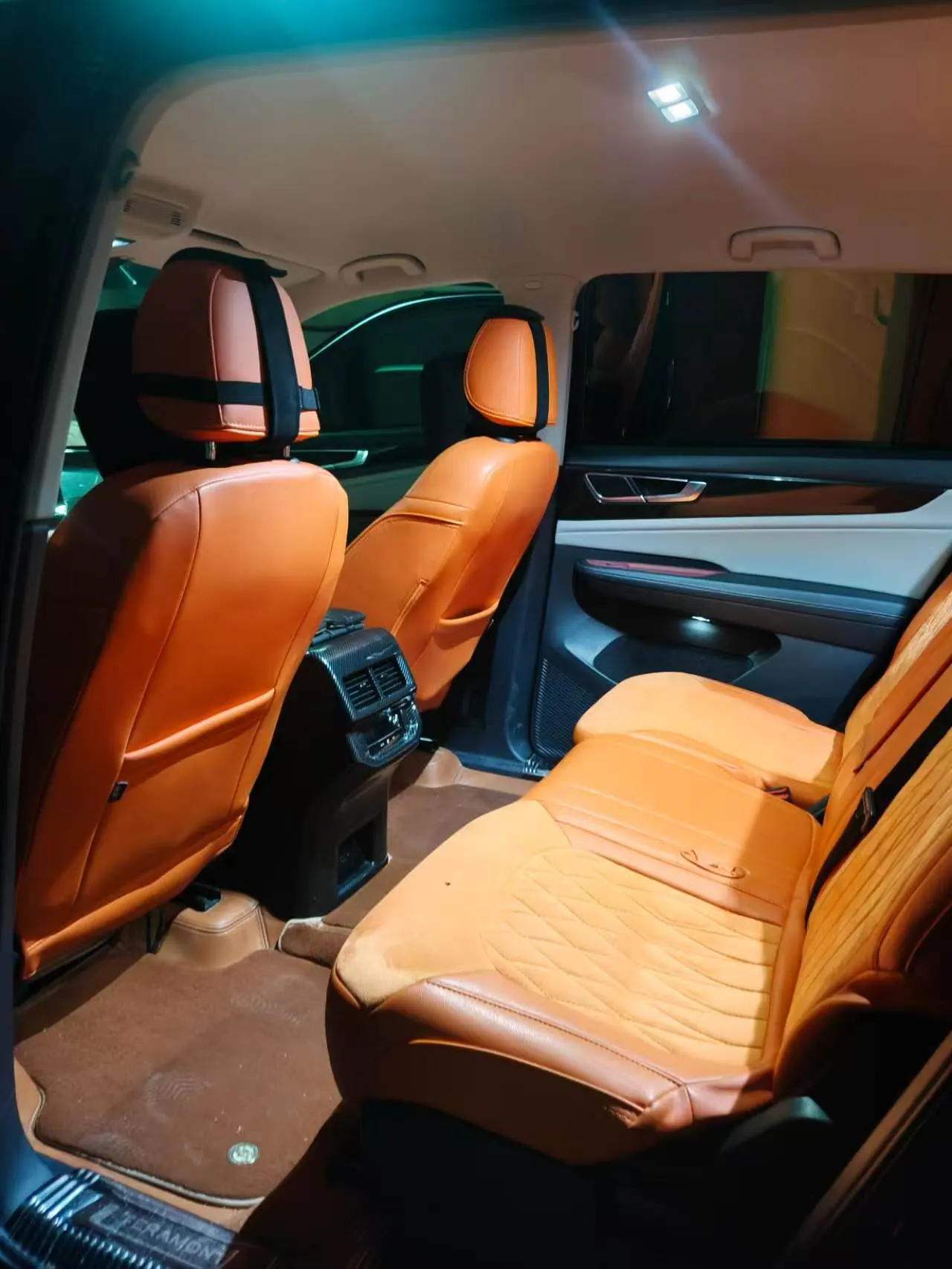 Volkswagen 2022 Tuang 2.0TSI 380TSI Four-wheel Drive Deluxe Edition Automatic Gear 7