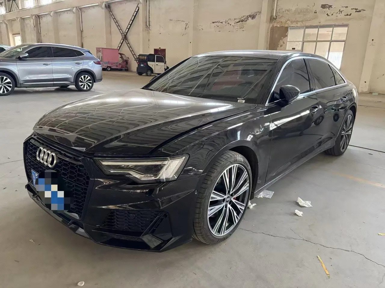 Open image lightbox: Audi 2025 A6L 2.0TFSI 45TFSI Quattro Selected Dynamic (Modified) Automatic Gear