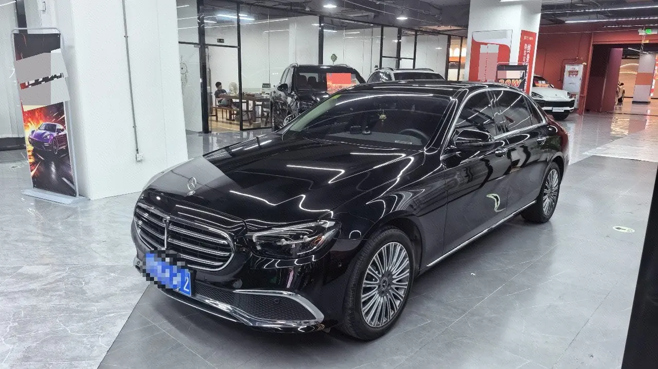 Open image lightbox: Mercedes Benz E Class 2022 E 300 L 2.0T Luxury (Change 2) Automatic Gear