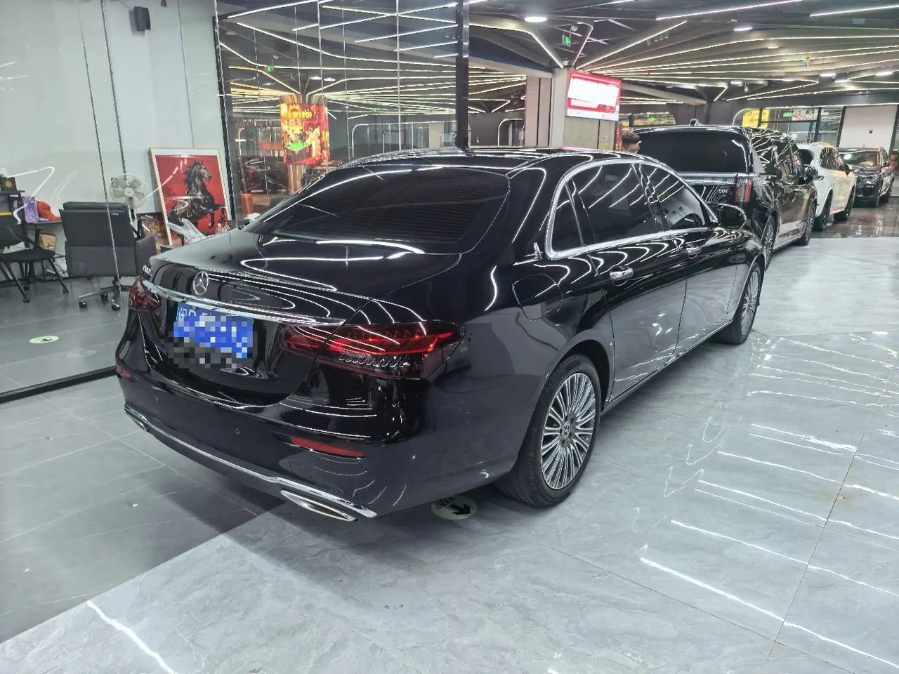 Mercedes Benz E Class 2022 E 300 L 2.0T Luxury (Change 2) Automatic Gear 4