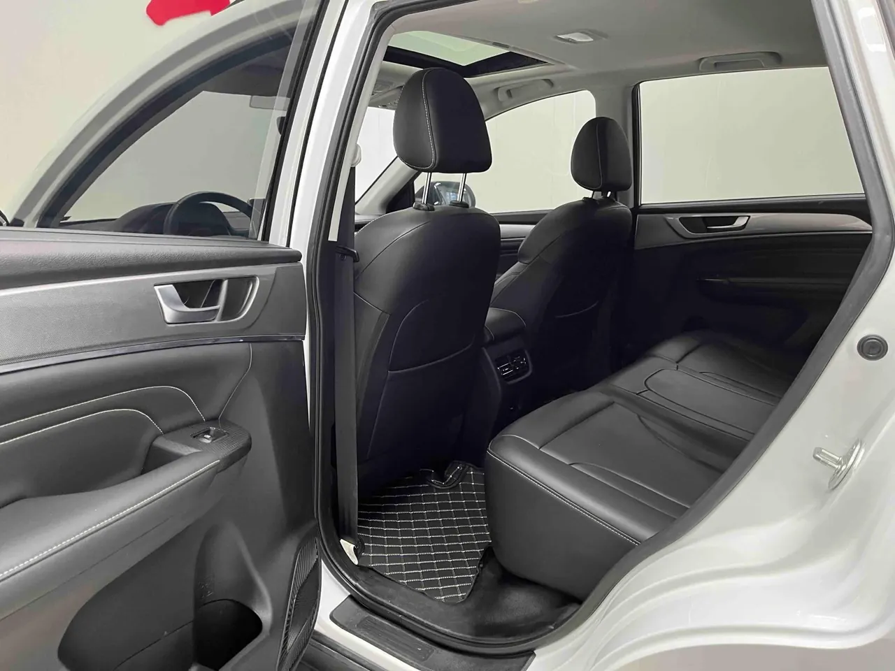 Haval 2021 M6 PLUS 1.5T Luxury Smart Joint Automatic Gear 8