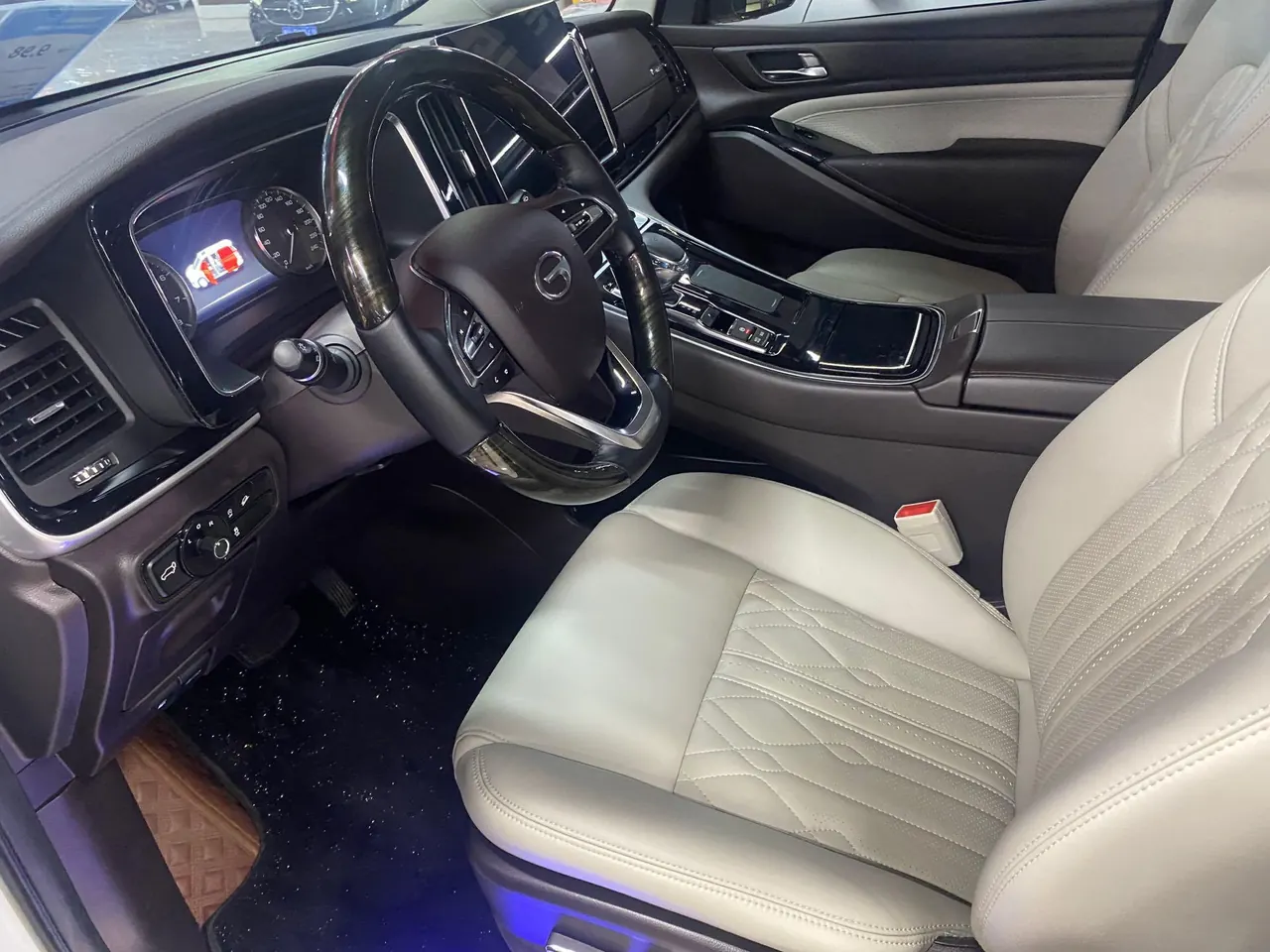 Chuanqi 2021 M8 2.0T 390T Lingxiu Series Deluxe Edition (Modified) Automatic Gear 3