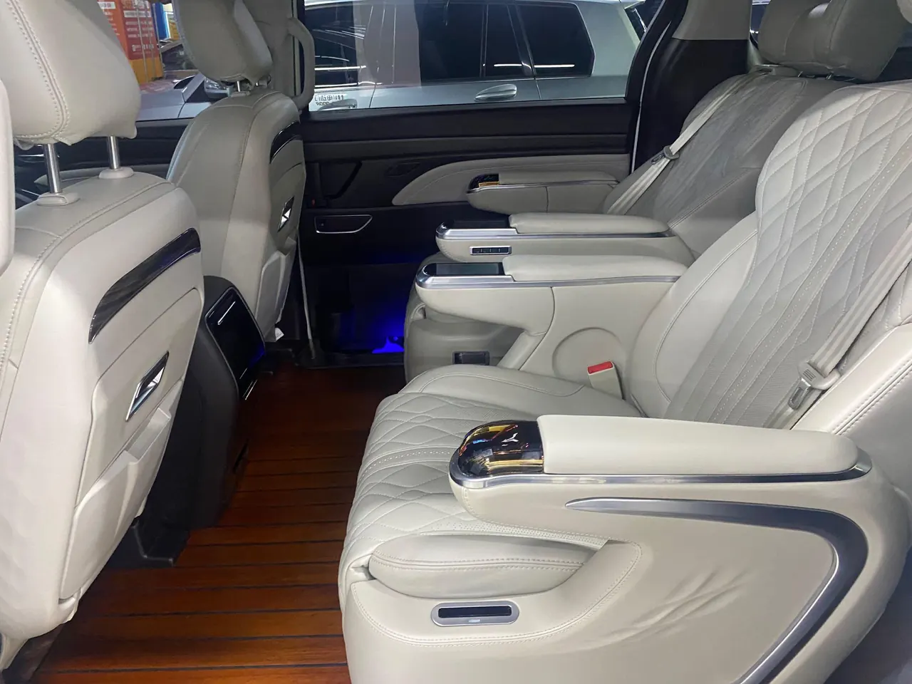 Chuanqi 2021 M8 2.0T 390T Lingxiu Series Deluxe Edition (Modified) Automatic Gear 4