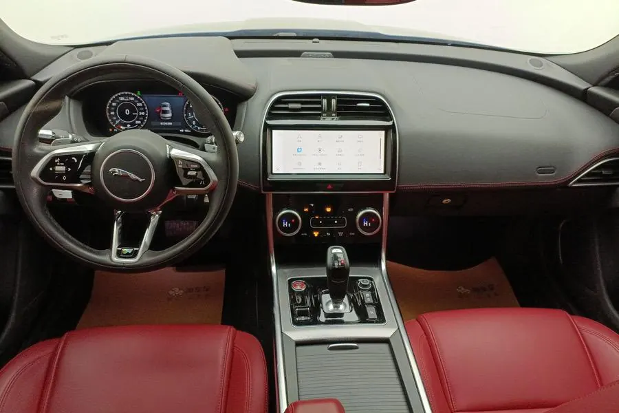 Jaguar 2021 XEL 2.0T 250PS R-DYNAMIC S Enterprising Sports Edition Automatic Gear 5
