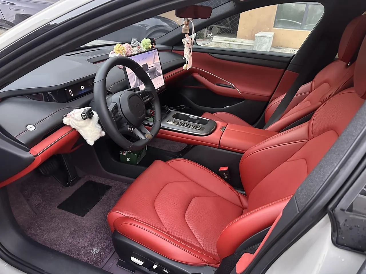 MI 2024 SU 7 830km Rear Drive Ultra Long Endurance High-end Smart Drive Pro Edition Automatic Gear 2