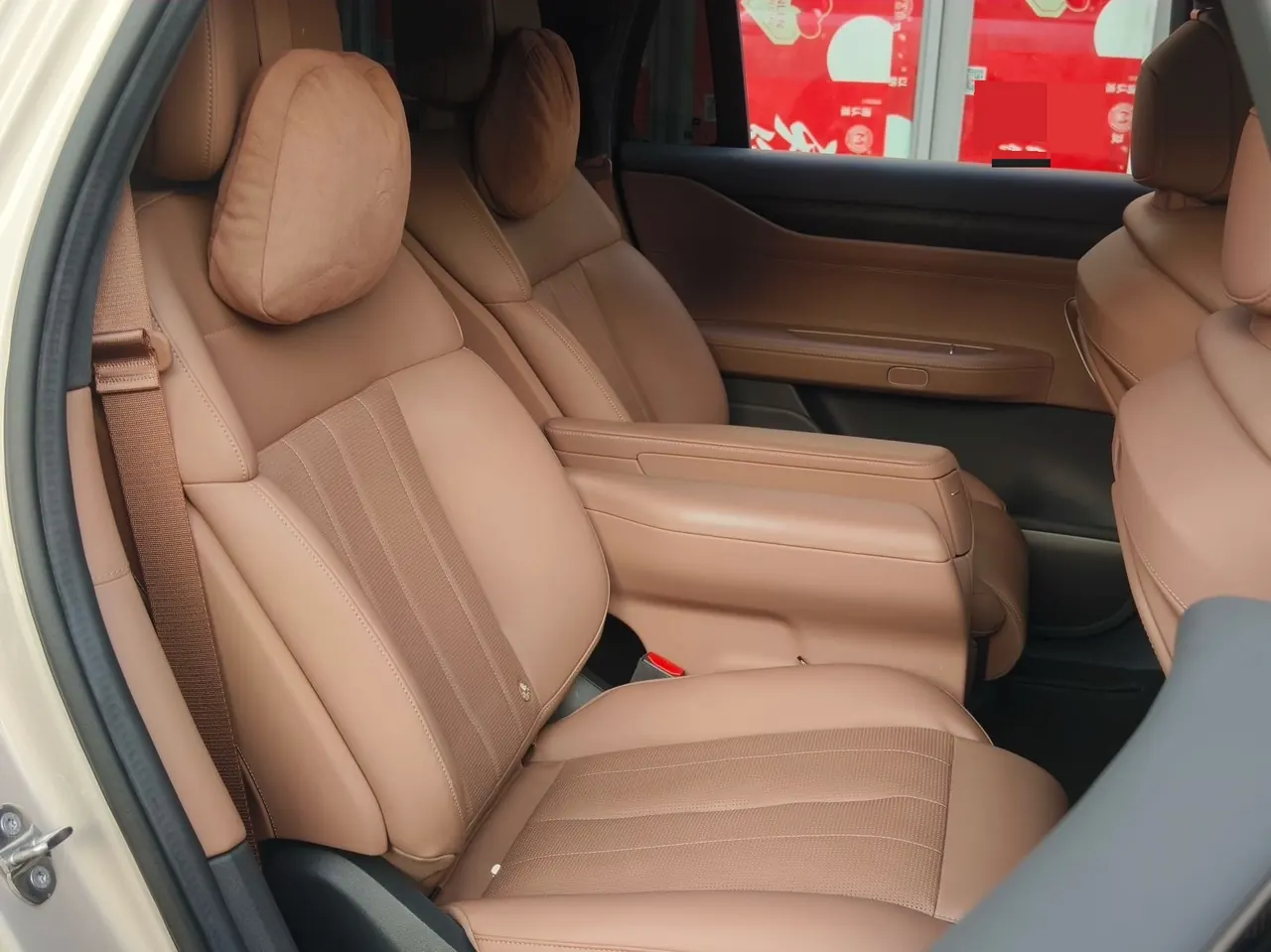 NIO 2024 ES8 75kWh automatic 5