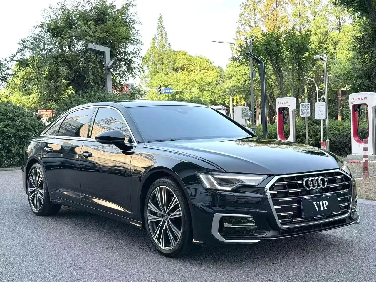 Audi 2022 A6L 2.0TFSI 45TFSI Quattro Selected Dynamic Automatic 3