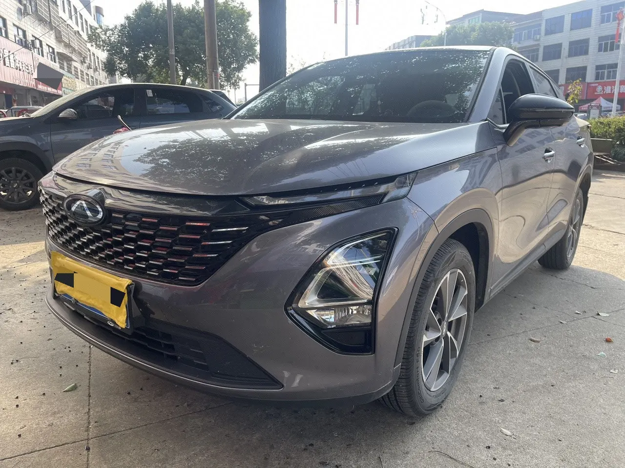 Открыть галерею: Chery 2025 Ruihu 5x 1.5T Stepless High Energy Edition Deluxe Automatic Gear