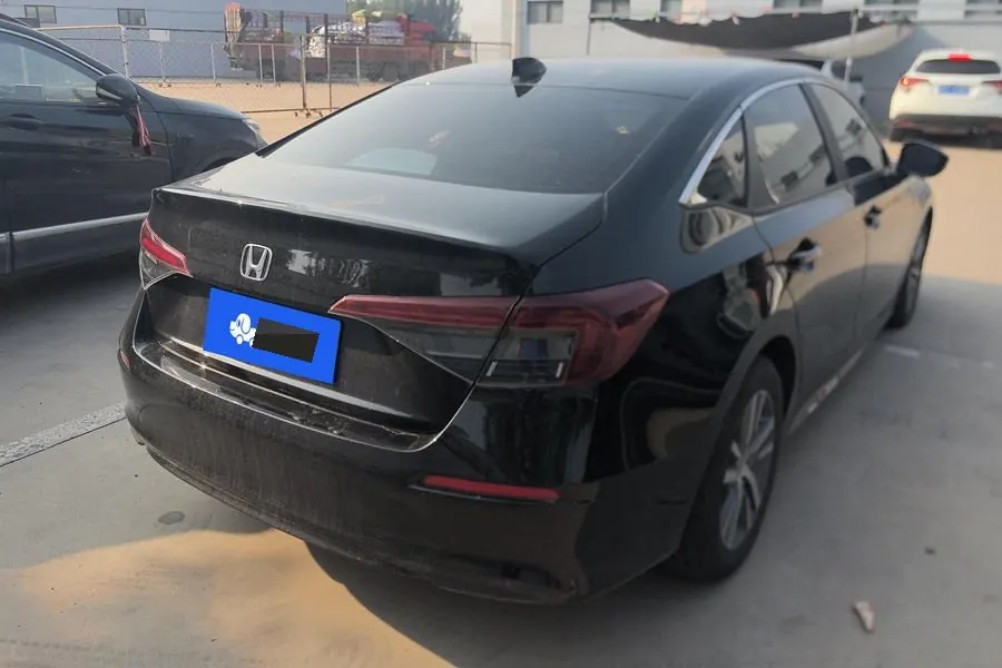 Honda 2025 Civic 1.5T Stepless 240TURBO Zhiqu Plus Automatic Gear 8