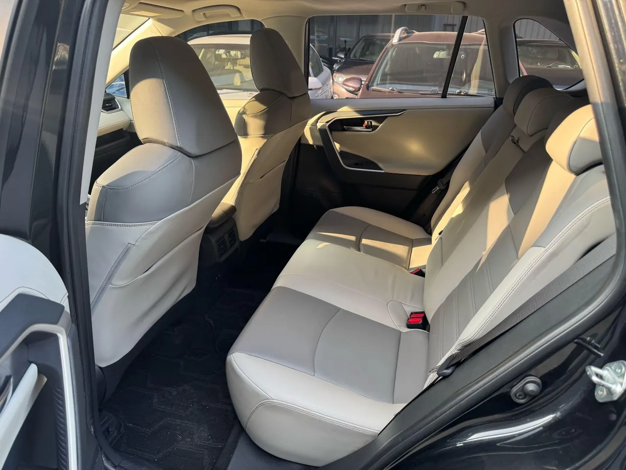 Toyota 2020 RAV4 Rongbo 2.0 Stepless Two-Drive Fashion Edition PLUS Automatic Gear 4