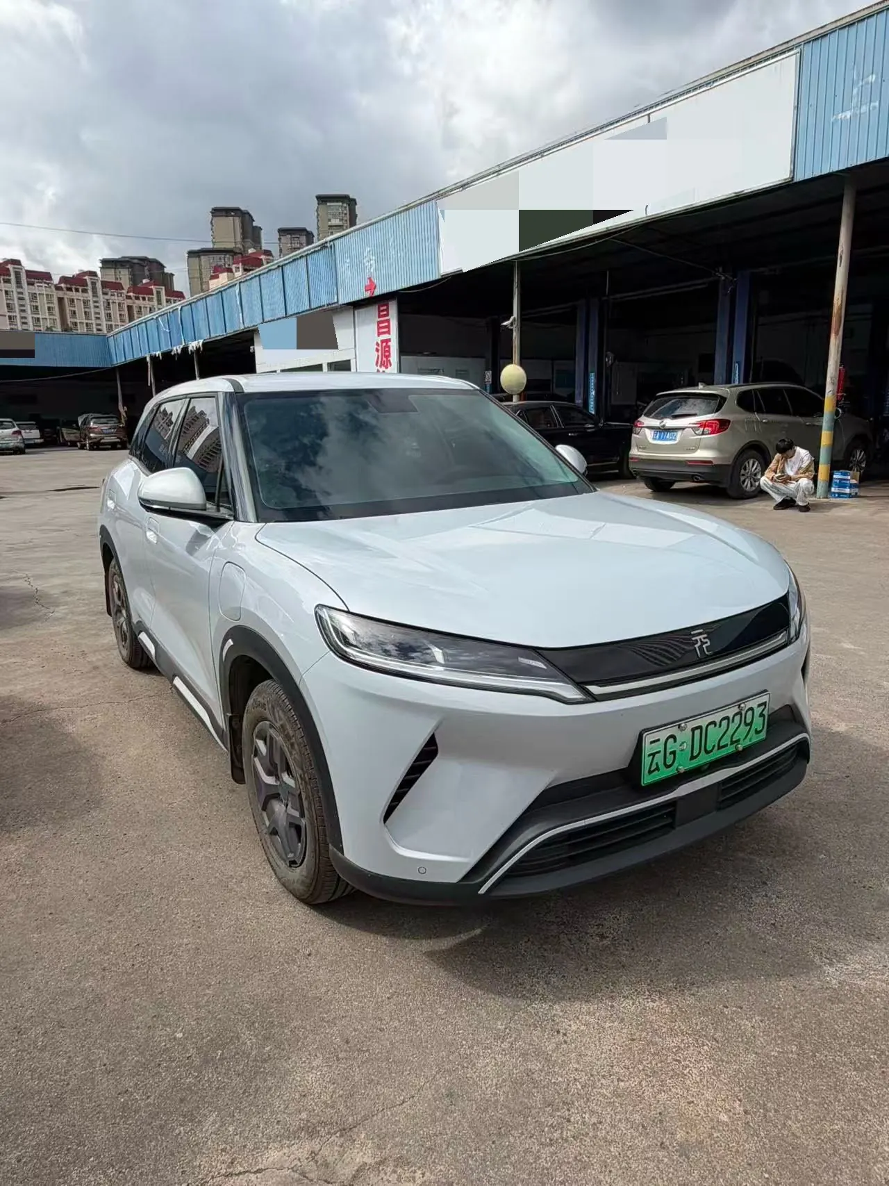 BYD 2025 Yuan UP 301KM Pilot Automatic Gear 2