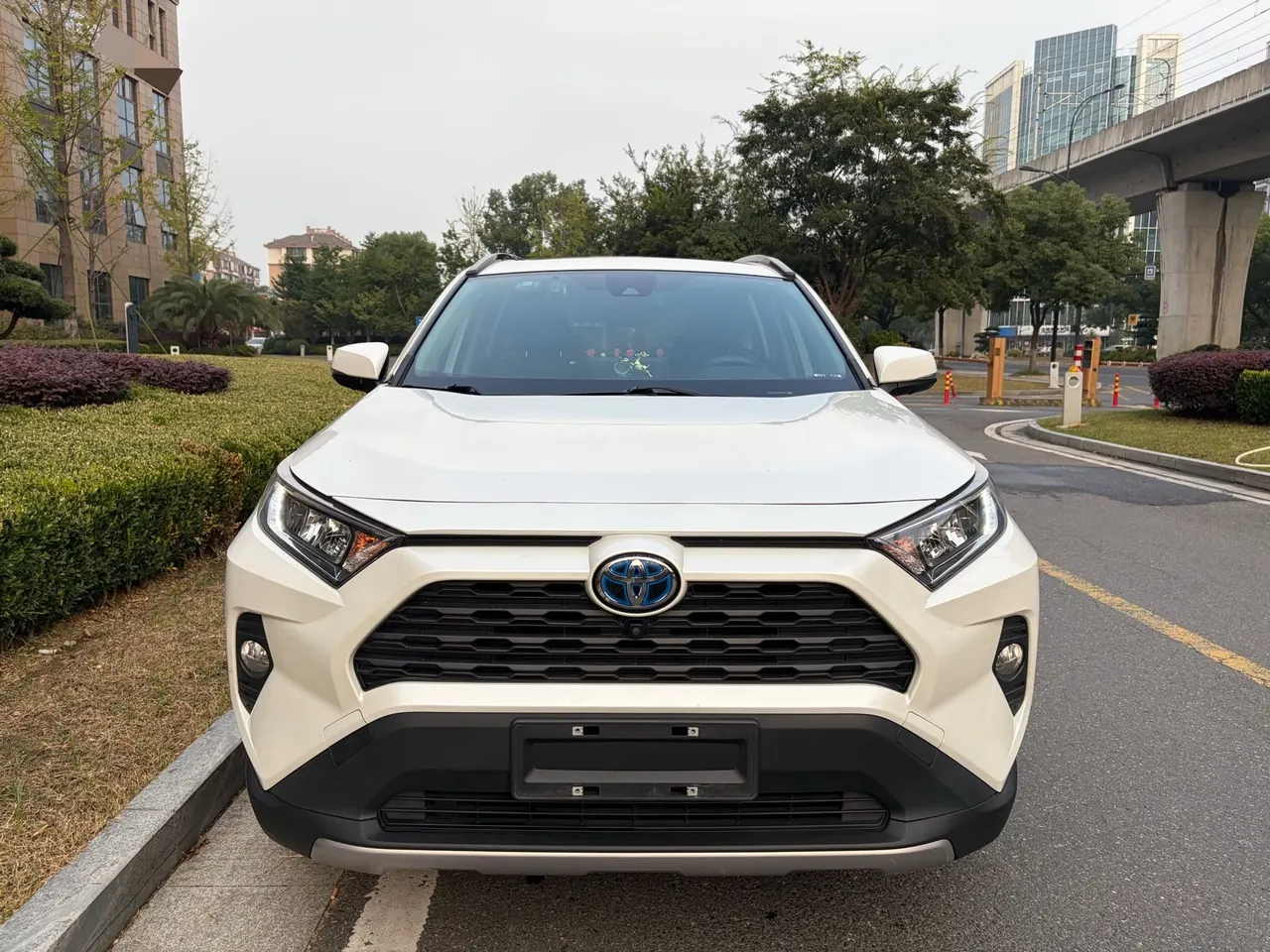 Toyota 2021 RAV4 Rongfang Double Engine 2.5 Stepless Four-wheel Drive Elite PLUS Edition (Modified) Automatic Gear 2