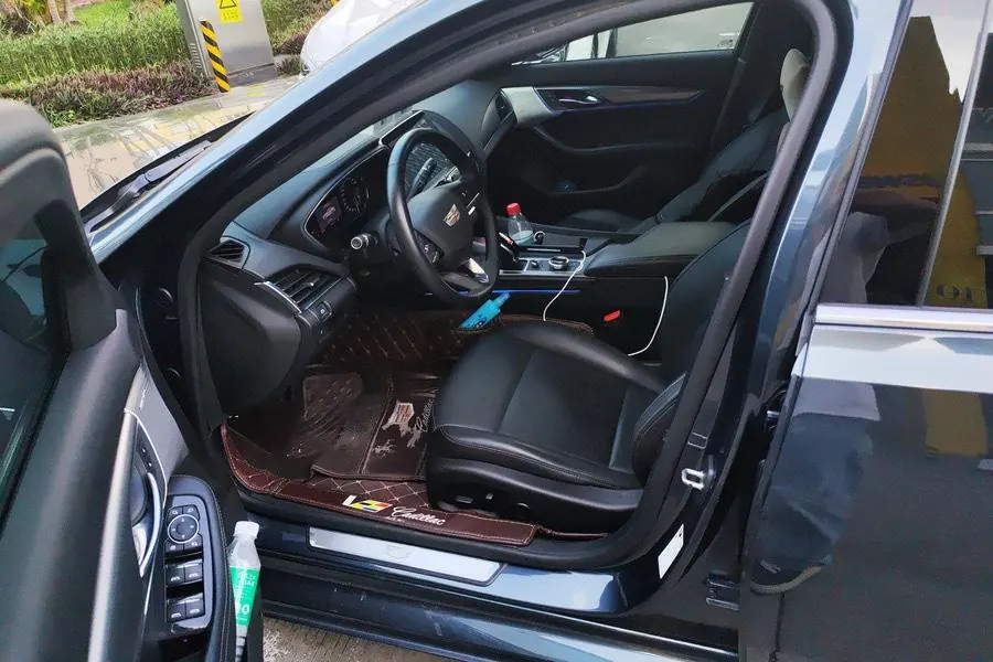 Cadillac 2021 CT5 2.0T 28T luxury automatic gear 4